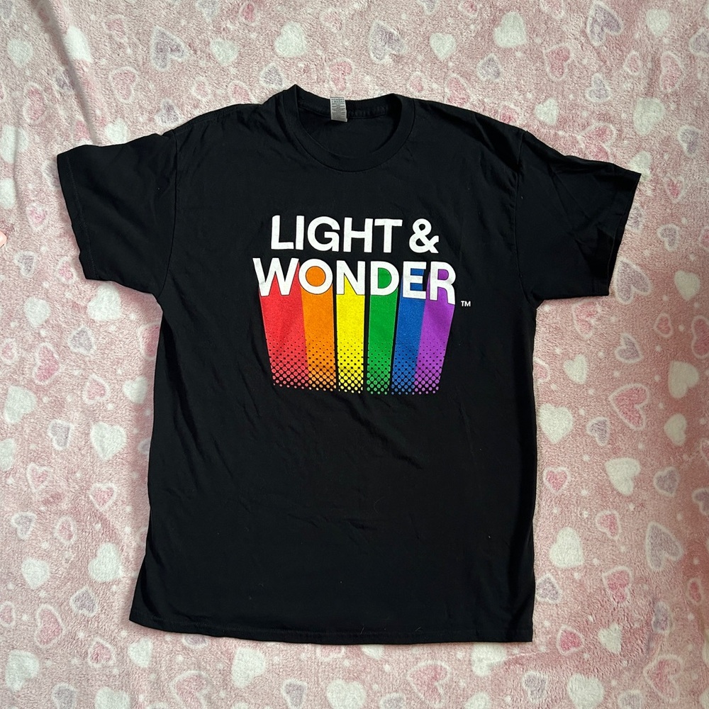 Unisex Pride Black "Light & Wonder" Graphic Short Sleeve T-Shirt size L